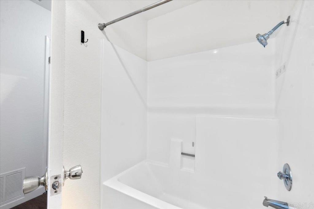 2125 Berryland Court Property Photo 13