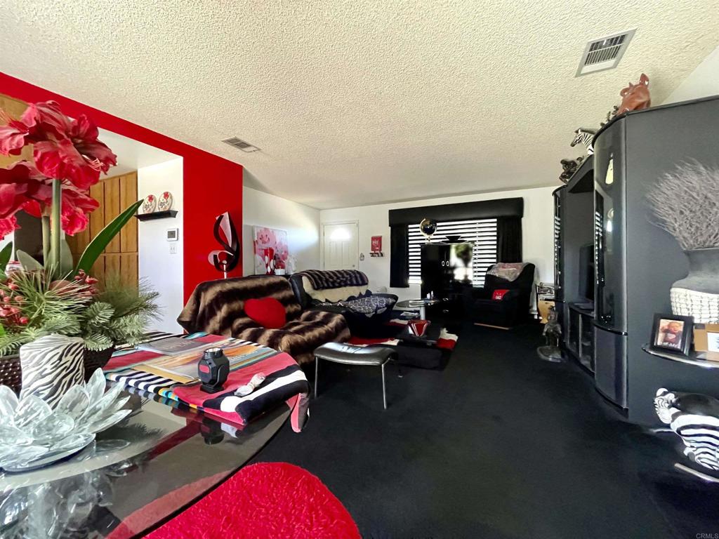 1902 Tierra Del Sol Road Property Photo 16