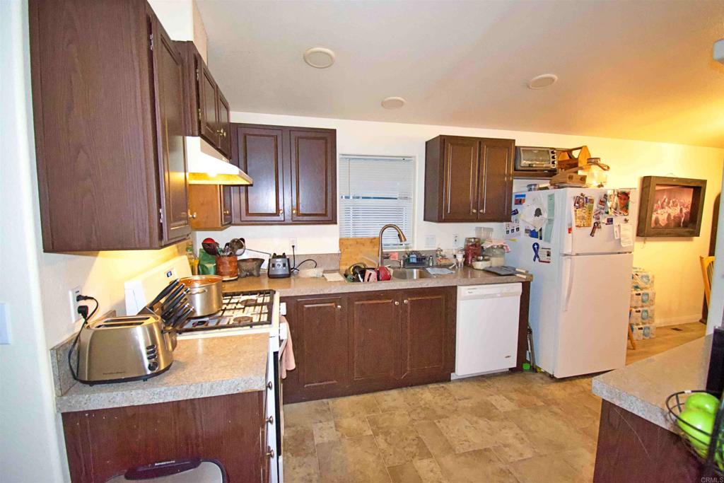 2950 Iris Avenue 33 Property Photo 7