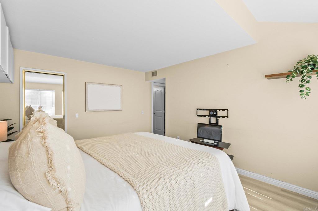 1386 Serena Circle #1 Property Photo 17