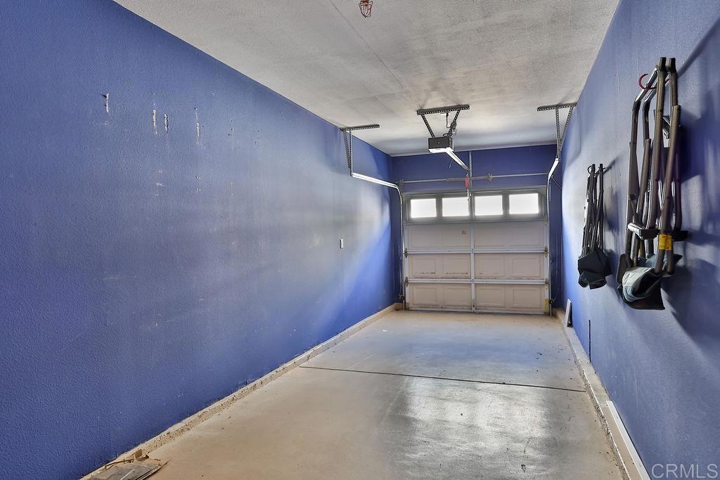 828 D Avenue Property Photo 4
