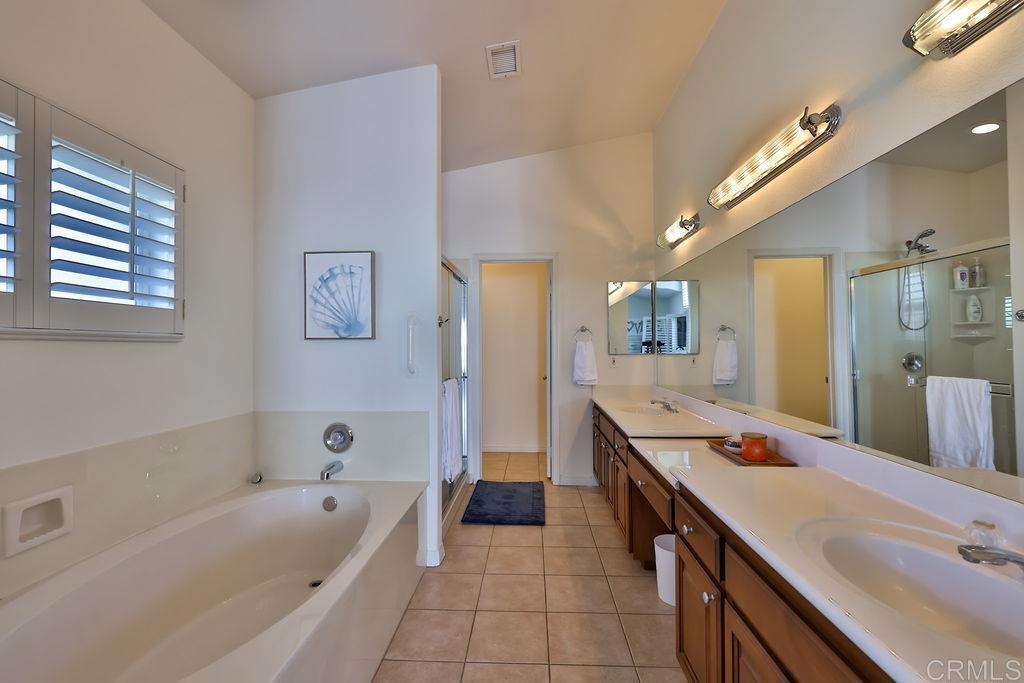 828 D Avenue Property Photo 8