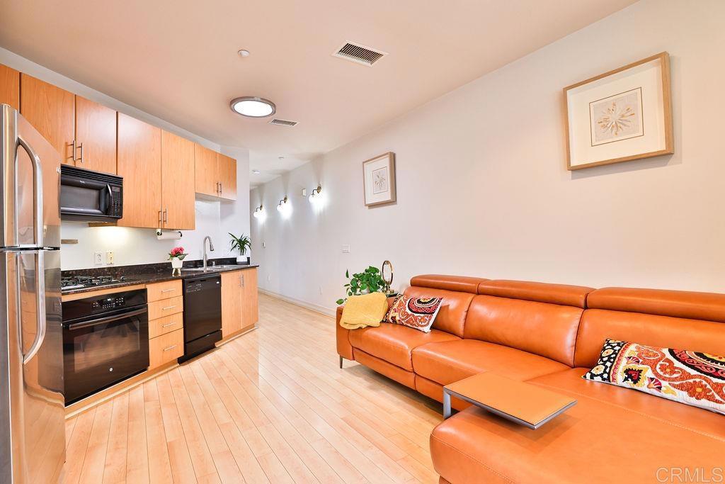 1225 Island Property Photo 13