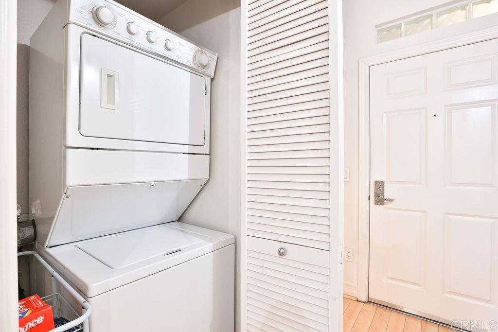 1225 Island Property Photo 14