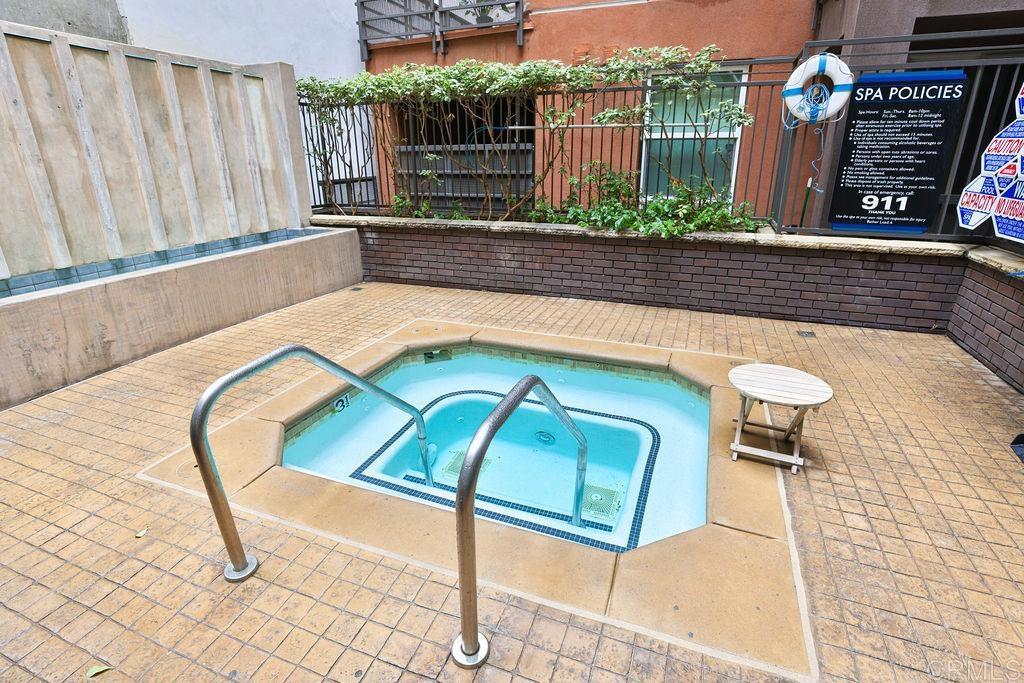 1225 Island Property Photo 19