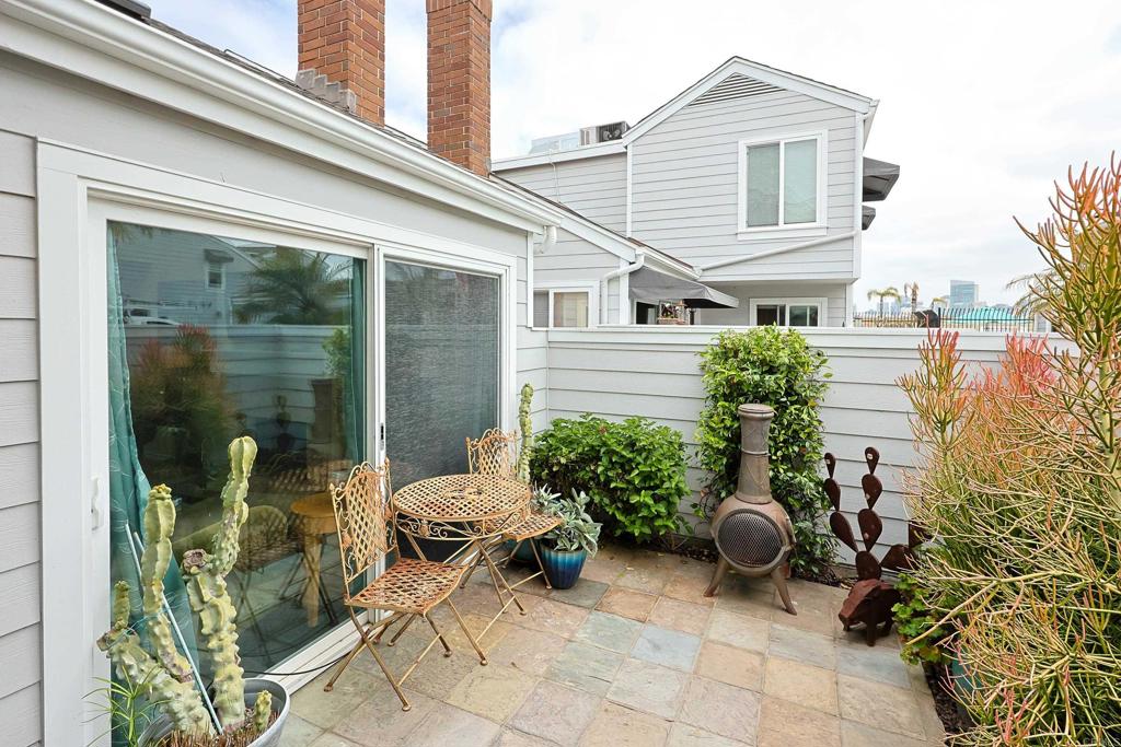 1415 1st Street Property Photo 3
