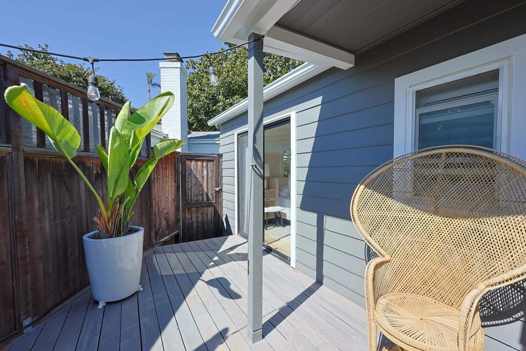 340 Glorietta Place Property Photo 46