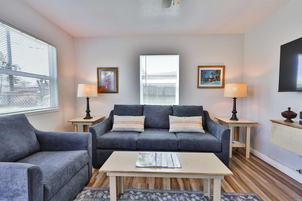 520 Delaware Property Photo 2