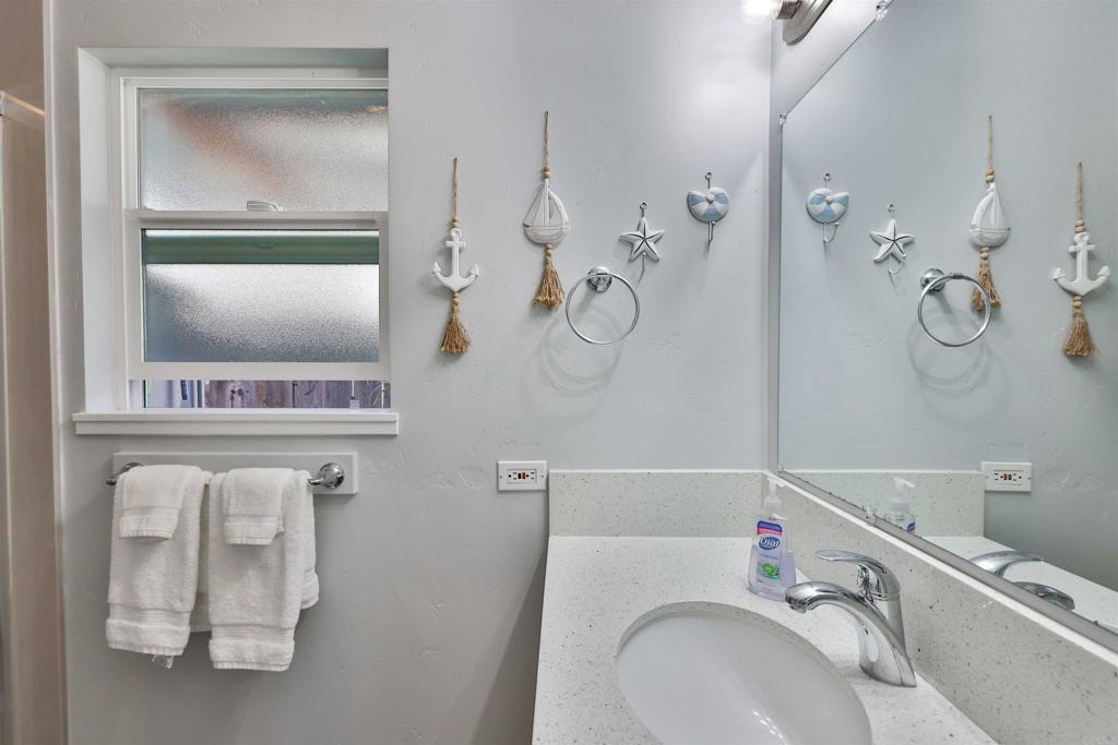 520 Delaware Property Photo 11