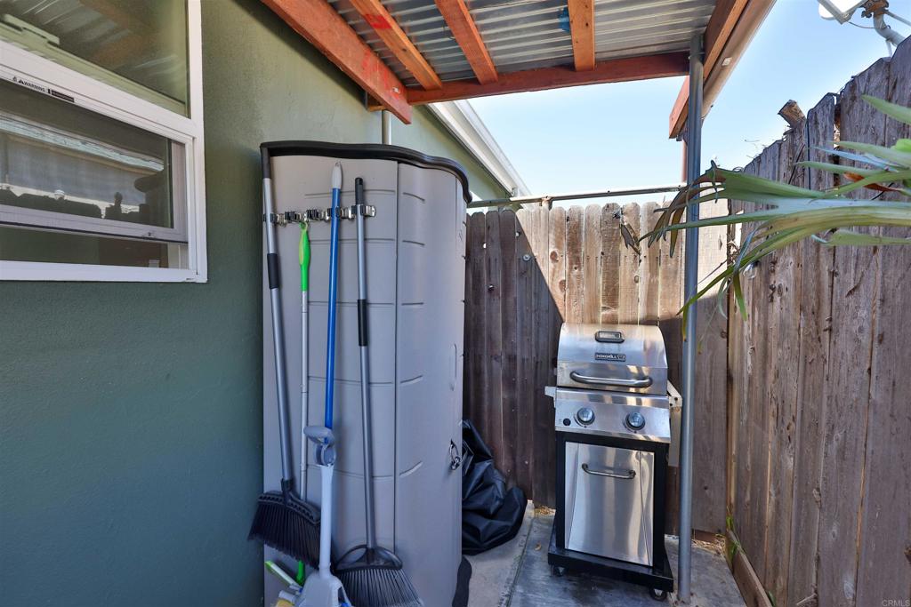 520 Delaware Property Photo 21