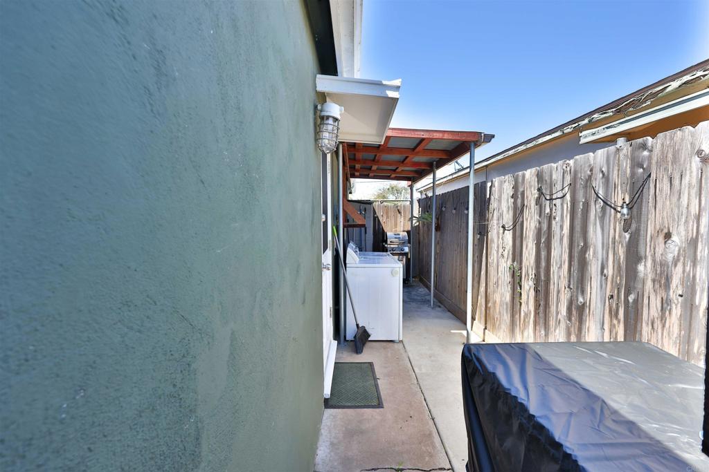 520 Delaware Property Photo 23