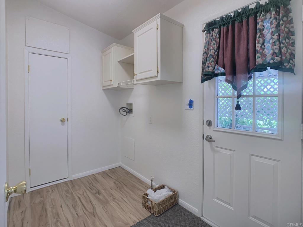 260 E Bradley Avenue 51 Property Photo 15