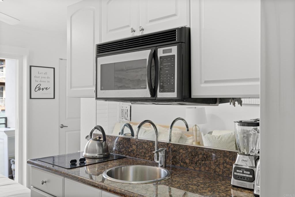 1021 Scott Street 122 Property Photo 5