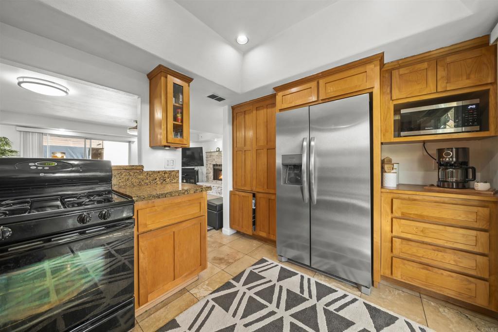 1614 Tina Pl Property Photo 16