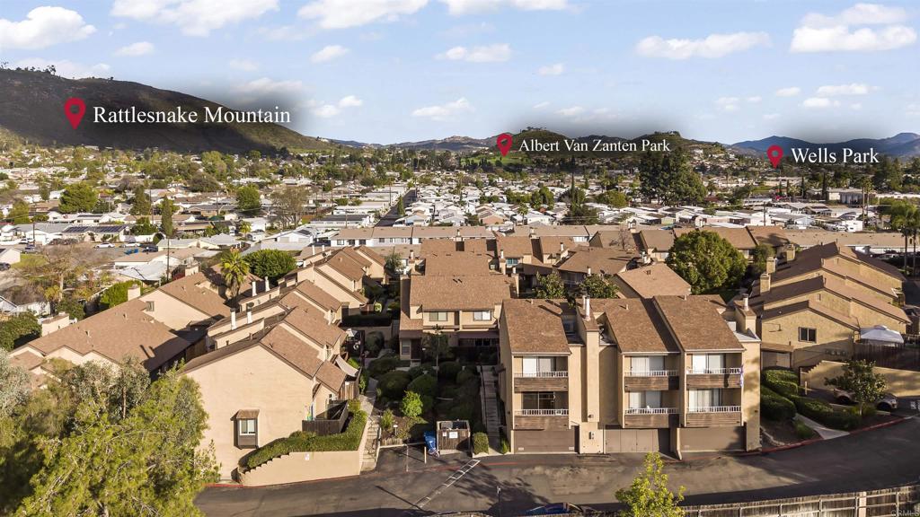 1614 Tina Pl Property Photo 52