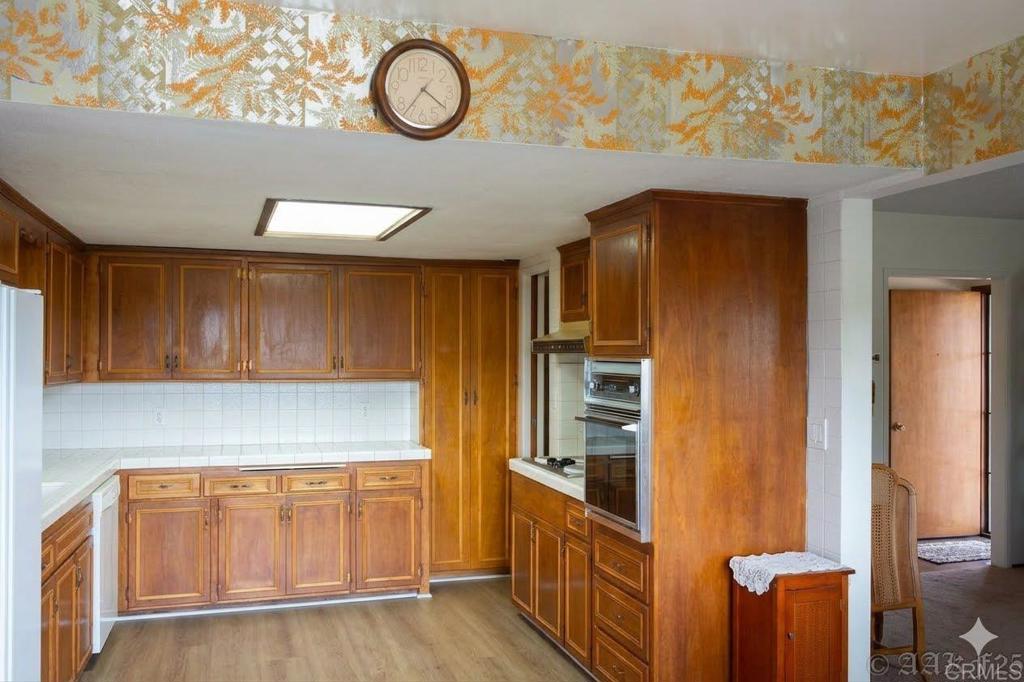 3458 Central Property Photo 9