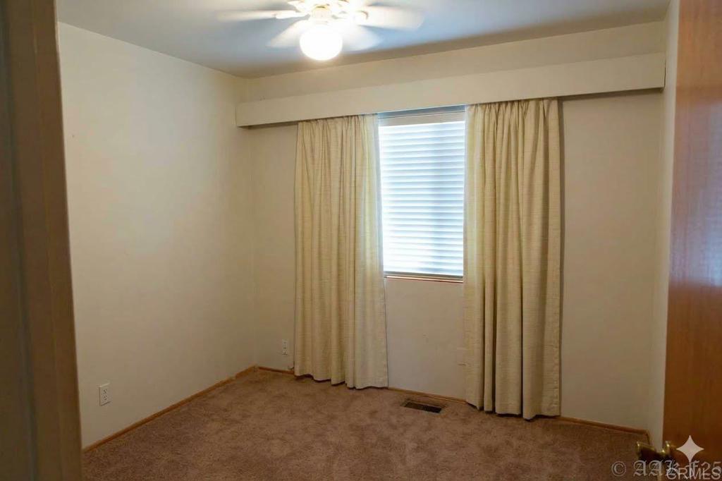 3458 Central Property Photo 13