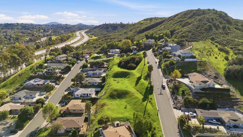 8513 Placid View Drive Property Photo 9