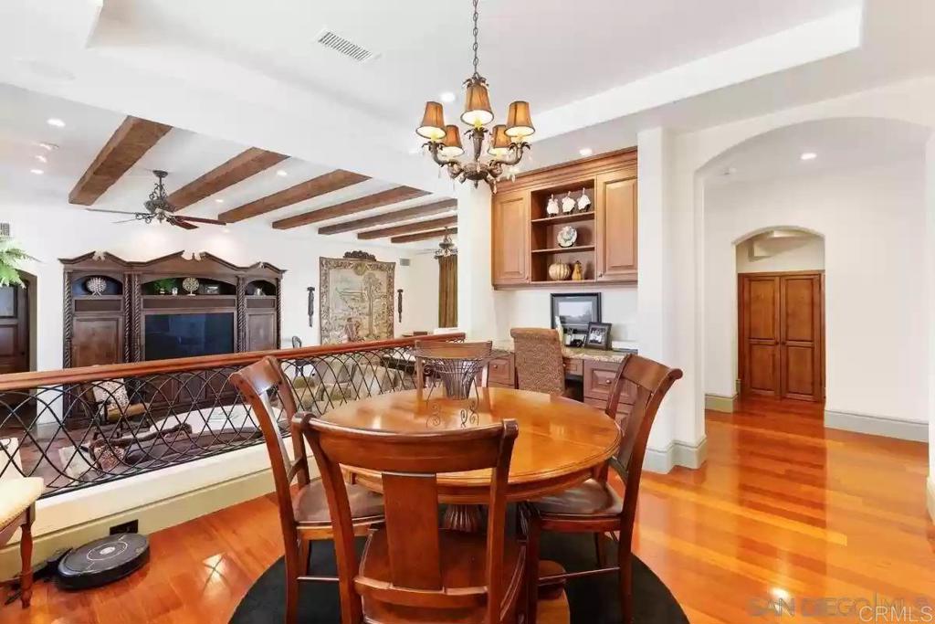 555 Ocean Property Photo 3