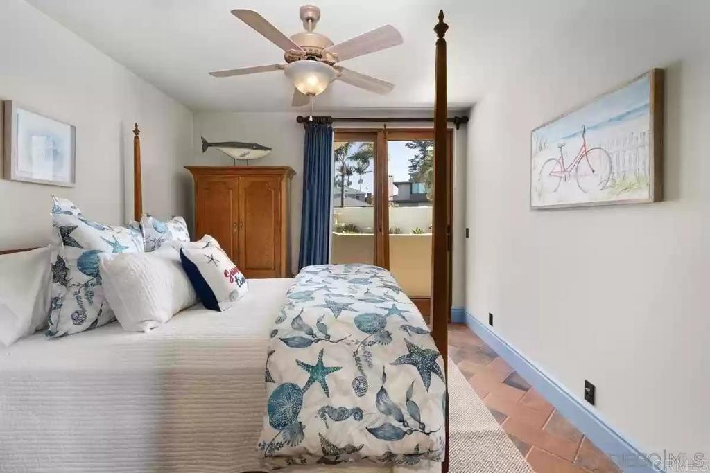 555 Ocean Property Photo 6