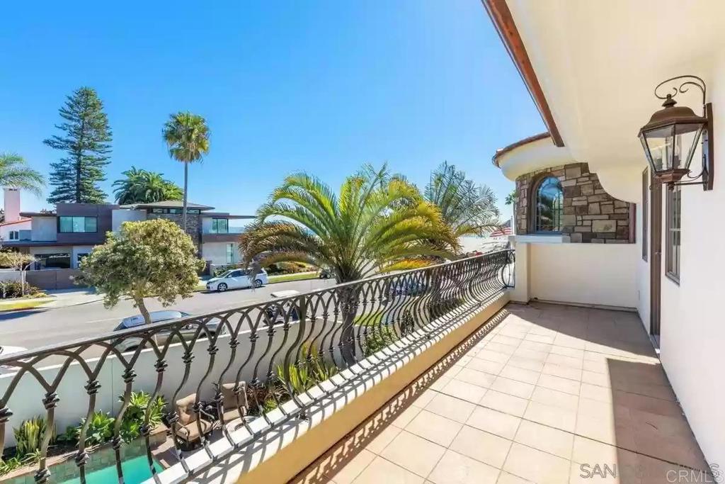 555 Ocean Property Photo 12
