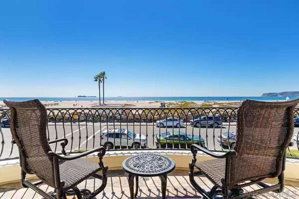 555 Ocean Property Photo 14