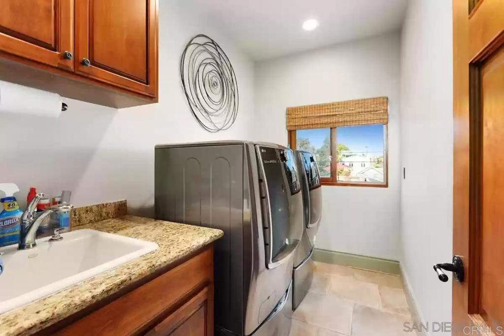 555 Ocean Property Photo 21