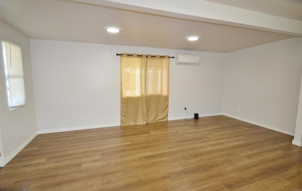 1425 Second Avenue 105 Property Photo 8