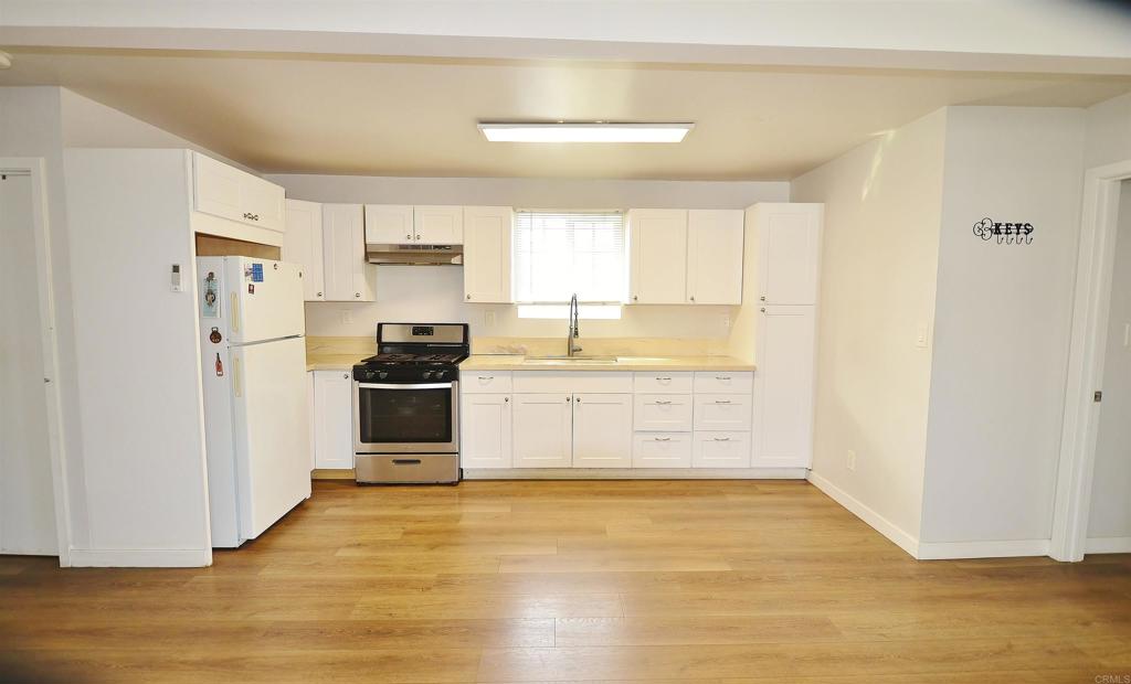 1425 Second Avenue 105 Property Photo 10