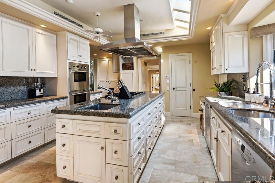 8405 El Paseo Grande Property Photo 32