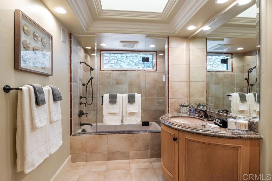 8405 El Paseo Grande Property Photo 48