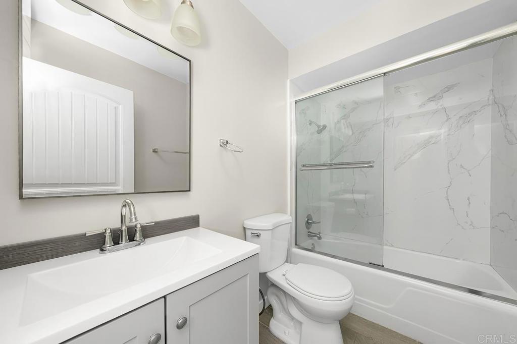 471 Fourth Avenue B Property Photo 10