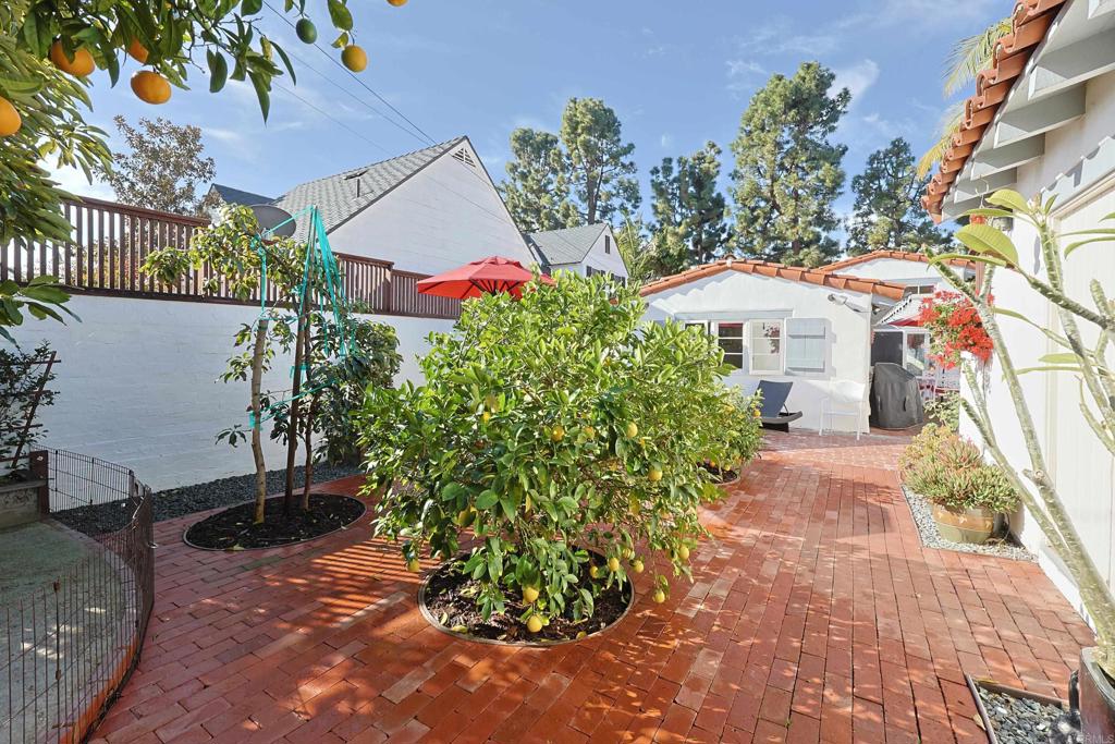 817 Margarita Property Photo 45