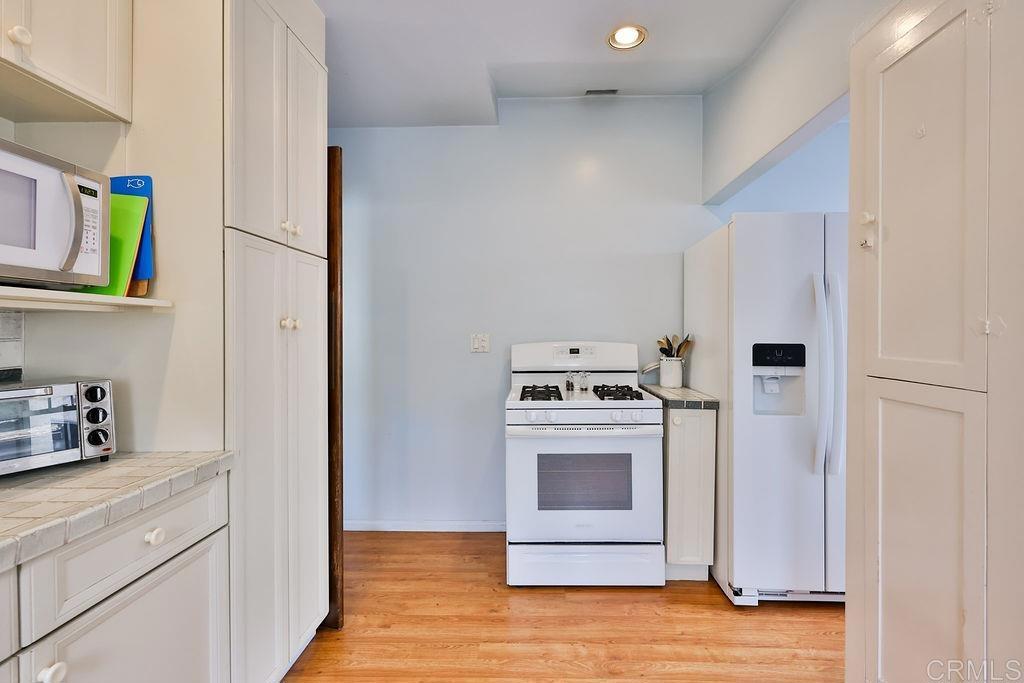 861 G Avenue Property Photo 10