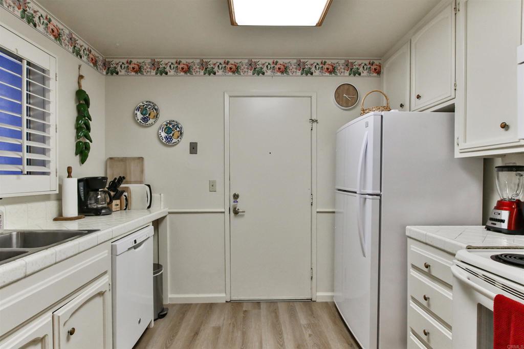1068 Isabella Avenue Property Photo 14