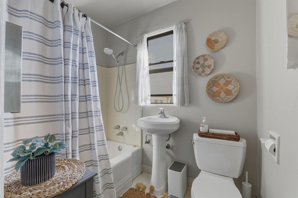 3065 Reynard Way Property Photo 41