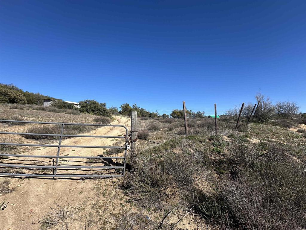 40368 Elm Brush Trail Property Photo 3