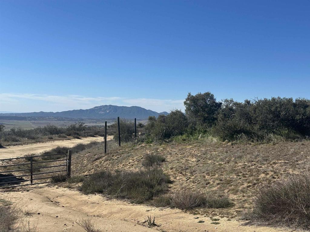 40368 Elm Brush Trail Property Photo 4