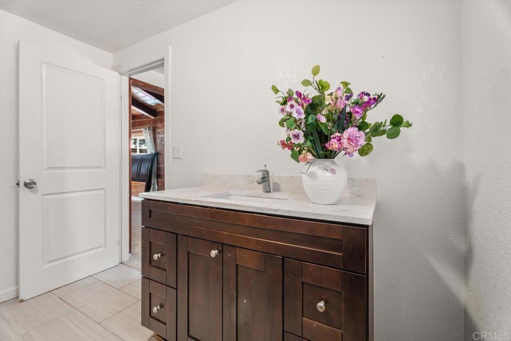 2758 Ribbonwood Property Photo 14