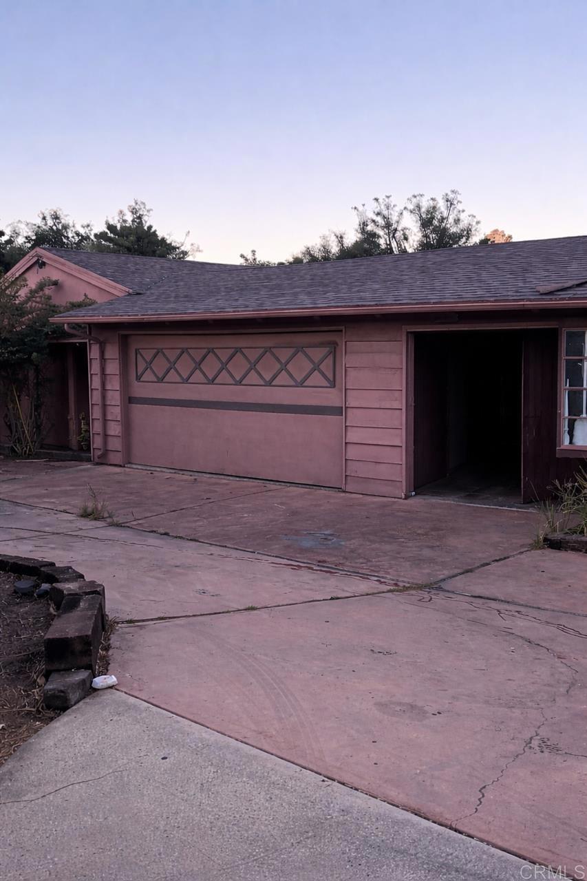 2045 Avila Ct Property Photo 1
