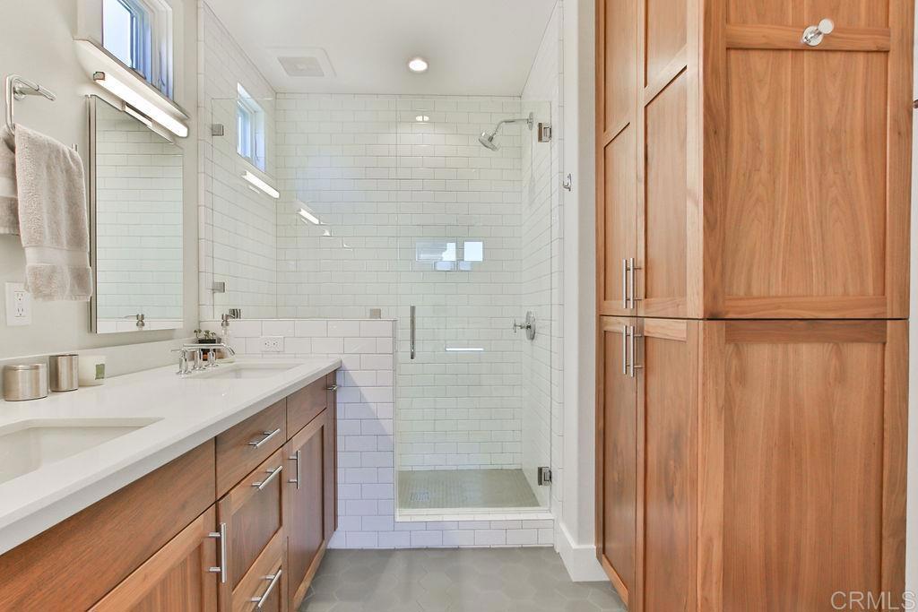 573 H Property Photo 30
