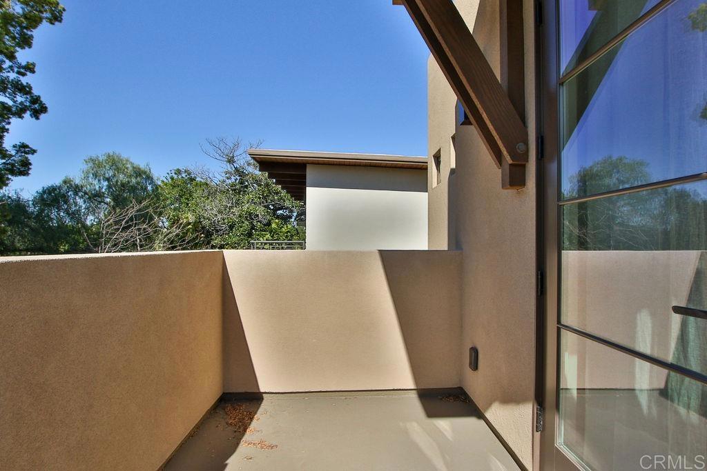 573 H Property Photo 33