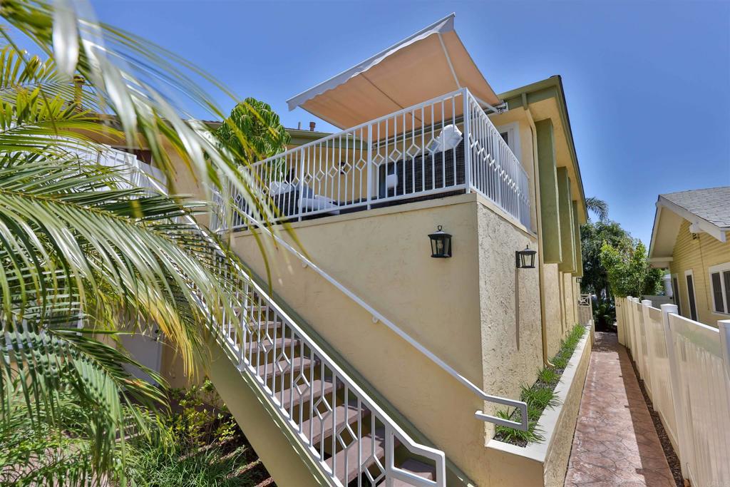 810 D Avenue Property Photo 3