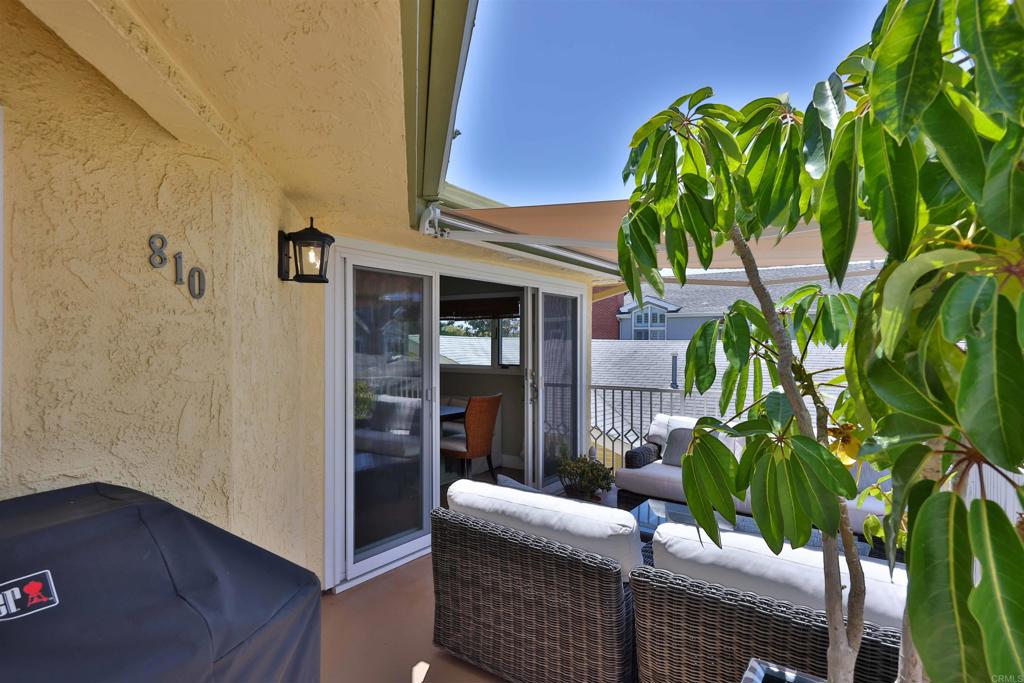 810 D Avenue Property Photo 4