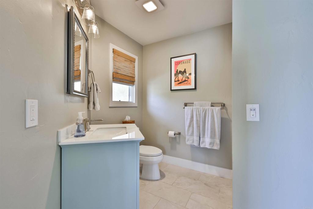 810 D Avenue Property Photo 14