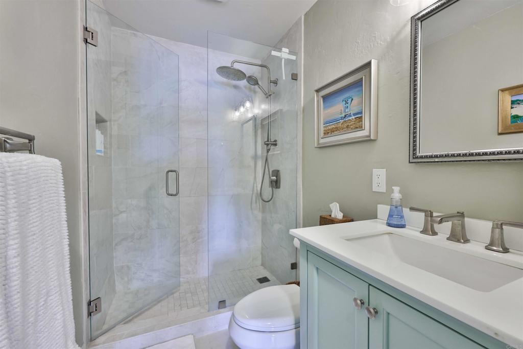 810 D Avenue Property Photo 20