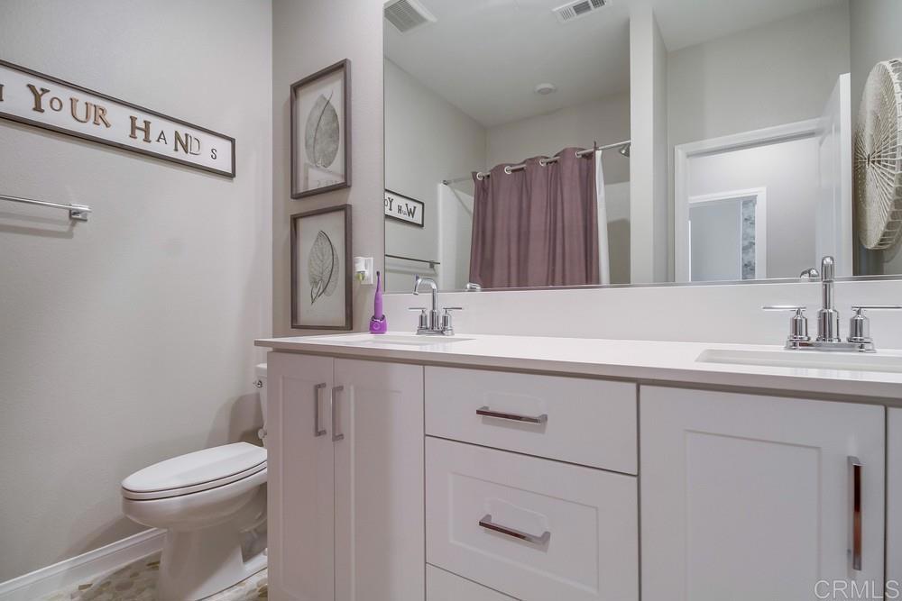 2304 Trevi Cir Property Photo 48