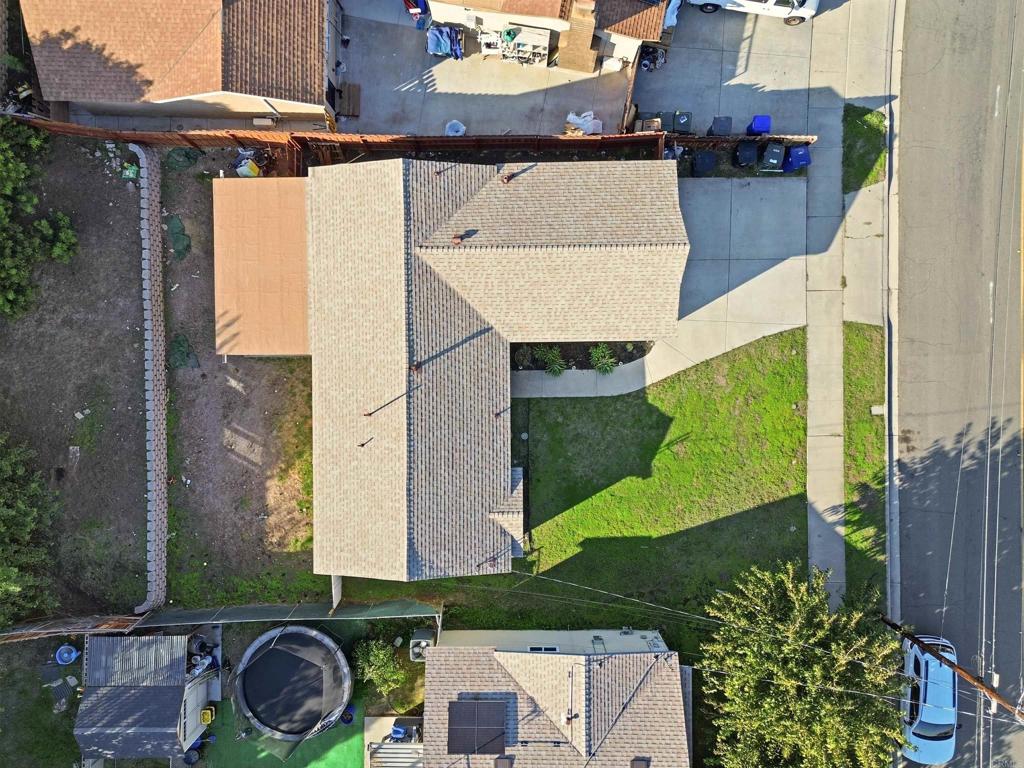 738 Carlsbad Street Property Photo 8