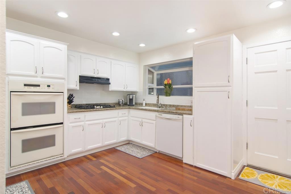 942 D Avenue A Property Photo 14