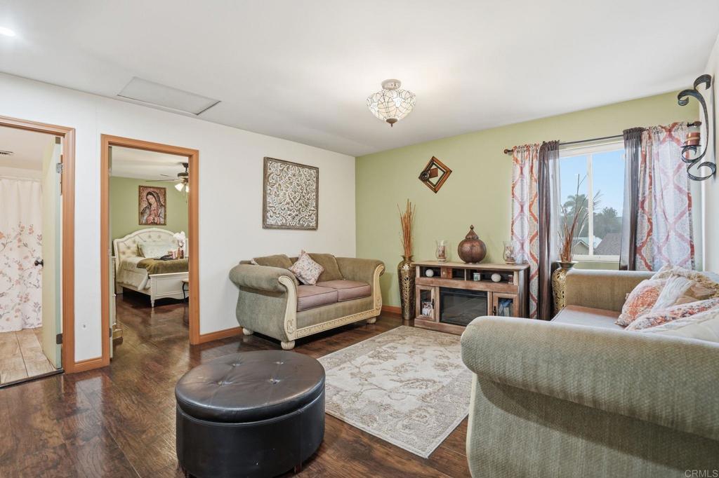764 Firethorn Street Property Photo 33
